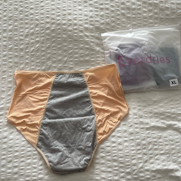 XL sz 5 pairs set of incontinence proved underwear in different colours, women. - Picture 8 of 12